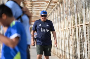 Carrera Moderna Sport Adidas 2025