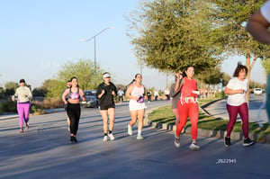 Women on the move 5K y 3K Día de la Mujer