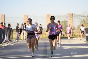 Women on the move 5K y 3K Día de la Mujer