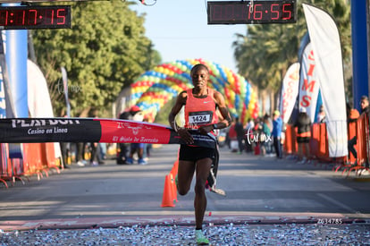 Beatriz Kamuto Gesabusa, campeona 21K El Siglo | 21K y 5K El Siglo de Torreón 2025