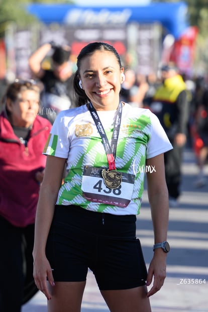 Laura Quintero, bengalas | 21K y 5K El Siglo de Torreón 2025