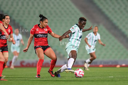 Natividad Martinez, Sandra Nabweteme | Santos Laguna vs Club Tijuana femenil