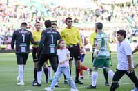 Leyendas de Santos y Chivas, homenaje