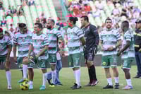 Homenaje a Oswaldo Sánchez