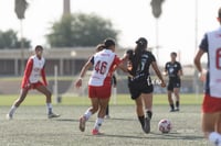 Frida Cussin, Valeria Alvarado
