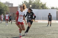 Yessenia Guzmán, Joanna Aguilera