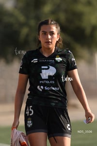 Julia De Santiago
