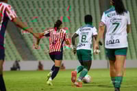 Gabriela Valenzuela, Sandra Nabweteme