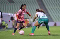 Sasha Pickard, Ivonne González