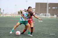 Jennifer Escareño, Karen Covarrubias
