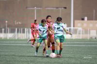 Tania Baca, Jennifer Escareño