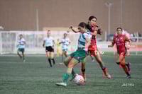 Karla Trujillo, Julia De Santiago