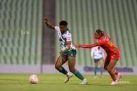 Vivian Ikechukwu, Nubia Estrada