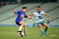 Fatima Acosta, Julissa Dávila