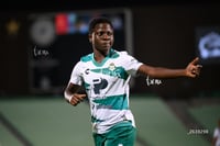 Sandra Nabweteme