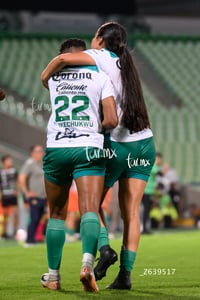 gol Vivian Ikechukwu, Frida Cussin