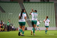 Foto gol Vivian Ikechukwu