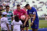 Guillermo Martínez, José Abella