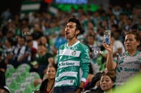 afición en el Corona