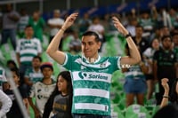 afición en el Corona