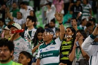 afición en el Corona