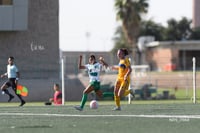 gol Daisy Porras, Lya Perez