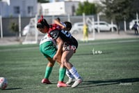 Grecia Guzmán, Yolanda Lira