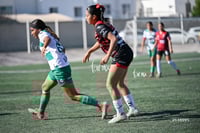 Grecia Guzmán, Yolanda Lira