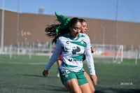 Katheryn Flores