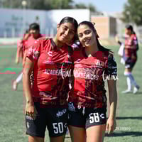 Sandra Mora, Grecia Guzmán