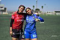 Paola Martinez, Cynthia Flores