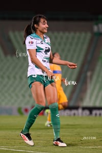 Yessenia Novella