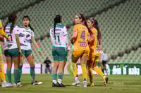 Mayra Santana, Yessenia Novella, Greta Espinoza, Cristina Fe