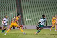 Jennifer Hermoso, Sandra Nabweteme