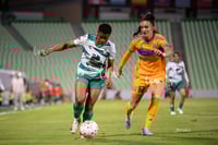 Vivian Ikechukwu, Diana Ordoñez