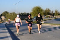 Women on the move 5K y 3K Día de la Mujer