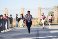 Women on the move 5K y 3K Día de la Mujer