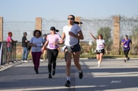 Women on the move 5K y 3K Día de la Mujer