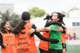 Celebran gol, Claudia Ríos @tar.mx