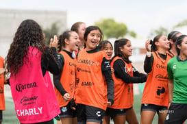 Celebran gol, Alexa Ramírez @tar.mx