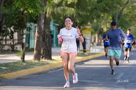 Gaby Casas, bengalas @tar.mx
