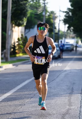Emiliano Álvarez, campeón 10K, halcones @tar.mx