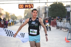 Diego Vizcarra, campeón 5K @tar.mx