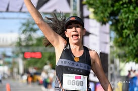 Isabel Vélez, bengalas @tar.mx