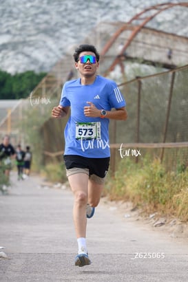 Carrera Moderna Sport Adidas 2025 @tar.mx
