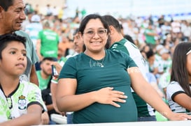 Afición en el Estadio Corona @tar.mx
