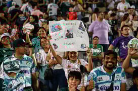 Afición en el Estadio Corona @tar.mx