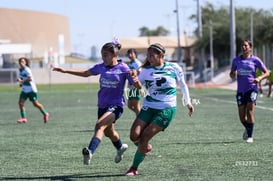 Joselyn Alatorre, Farah Talamás @tar.mx