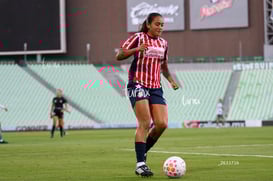 Kinberly Guzmán @tar.mx