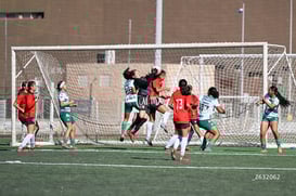 Isabella Reyes @tar.mx